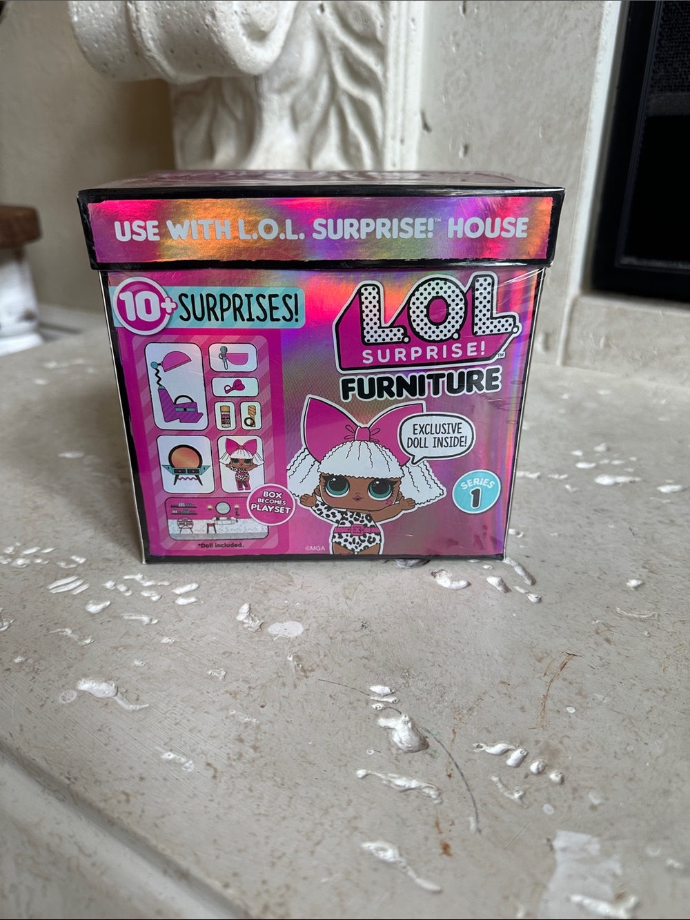 L.O.L. Surprise! Holographic Pink and Purple Furniture Box
